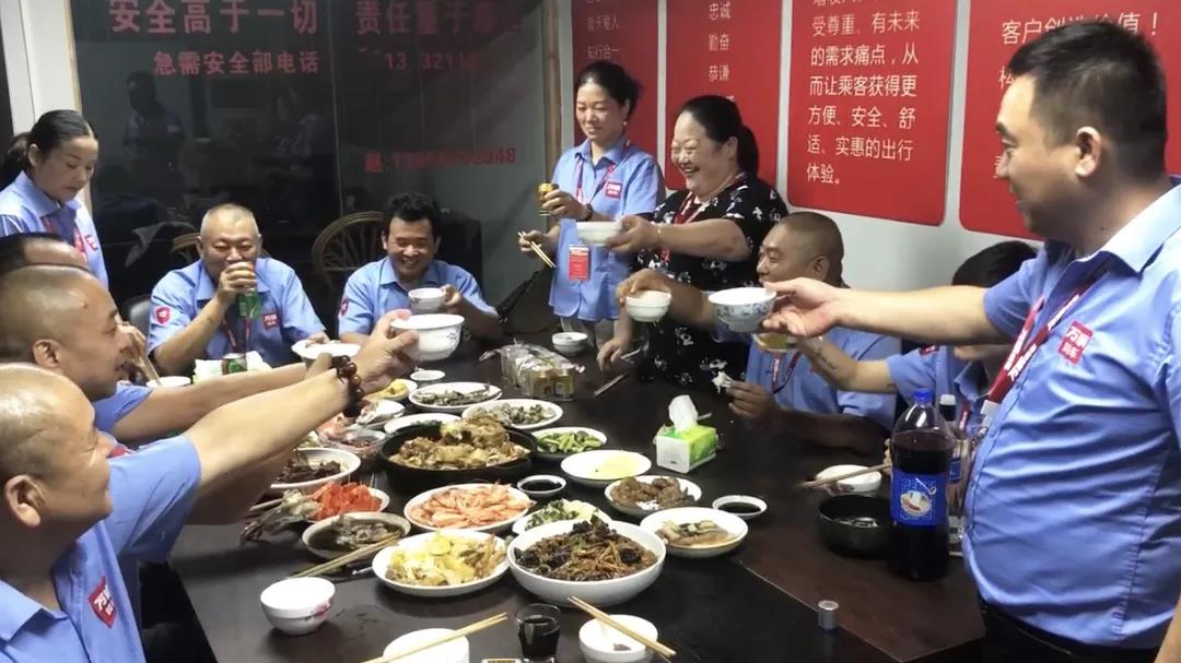 万顺叫车-本地司机熟人熟路
