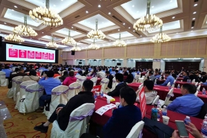 万顺叫车在广州召开“万顺叫车出行安全大讲堂”百场培训会